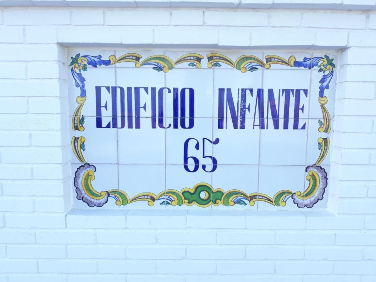 Infante Primera Linea Gandia Playa Solo Familias Playa de Gandia 外观 照片